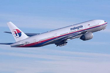 200+ Malaysia Airlines Stock Photos, Pictures & Royalty-Free Images -  iStock | Mh17, Mh370, Mas